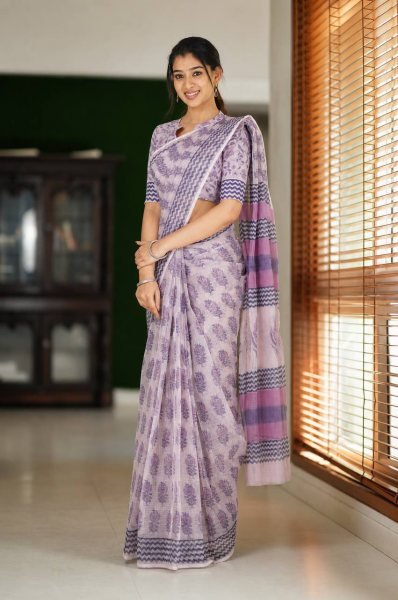 Lavender Designer Cotton Kota Check Digital Print Saree with Rich Pallu at Festival Wear Printed Cotton Sarees Wholesale