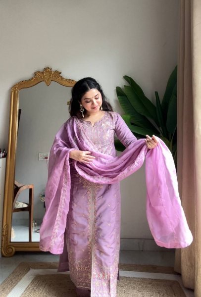 Lavender Suit Palazzo with Embroidered Dupatta Premium Festive Fashion 2025 Collection Ready To Wear Collection