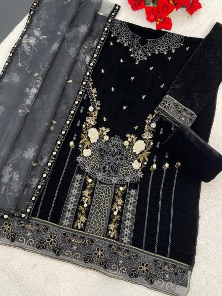 Lavish Black Heavy Velvet Embroidered Sequins Work Top Palazzo and Dupatta Set Sharara Set