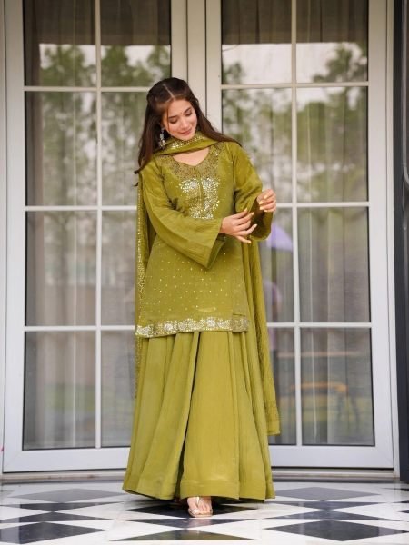 Lavish Mahendi Green Chinnon Kurti Plazzo Dupatta Set with Foil Print at Wholesale Rate 