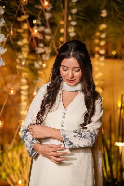 Lavish White Viscose Chanderi Printed Kurta Set For Womens At Best Rates  Straight Cut Long Kurtis