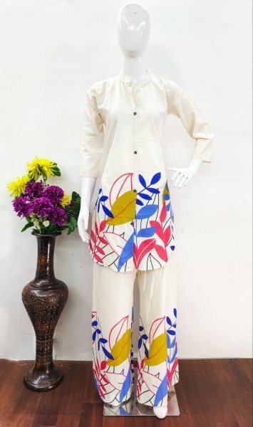 Legendary Off White Blue Flower Cotton Co Ord Set for Office and Travel Wear CO ORD Sets