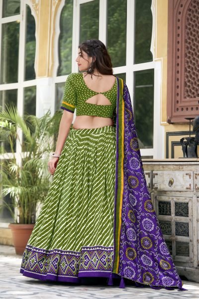 Leheriya Print Lehenga Choli With Patola Print Border . Navratri Lehnega Choli