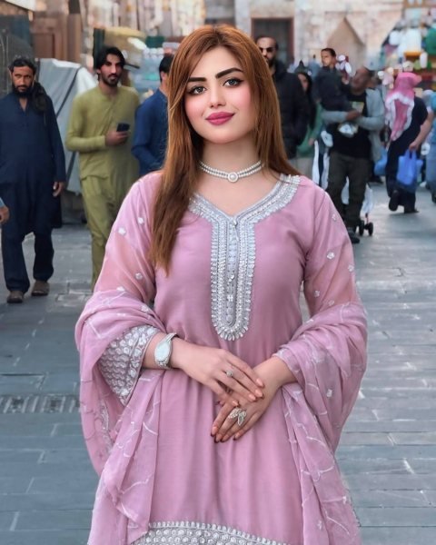 Light Pink Faux Georgette Pakistani Salwar Kameez Ready To Wear Wedding Suit Ready To Wear Collection