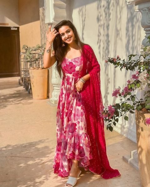 Light Pink Flower Printed Georgette Gown With Dupatta Kurti With Dupatta Wholesale
