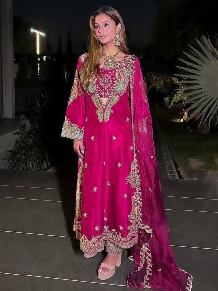 Light Texture Pink Chinon Kurti with Blouse Style Design and Dupatta 