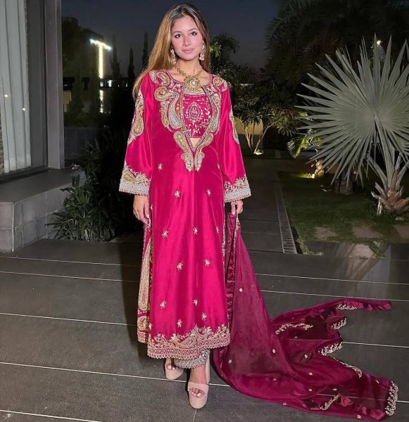 Light Texture Pink Chinon Kurti with Blouse Style Design and Dupatta Ready To Wear Collection