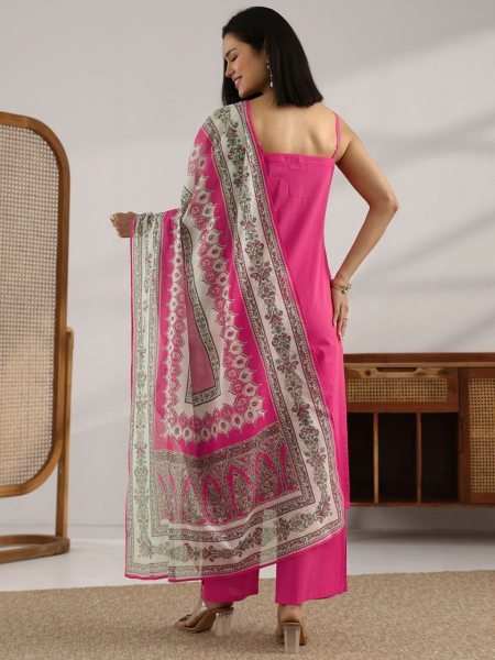Light Weight Parampara Embroidered Kurti with Plazzo and Digital Print Dupatta for Casual Look  Straight Cut Long Kurtis