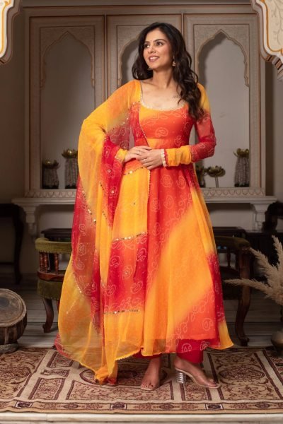 Light Weight Yellow Georgette Anarkali with Lace Dupatta for a Office Wear at Wholesale Rate Georgette Kurti 