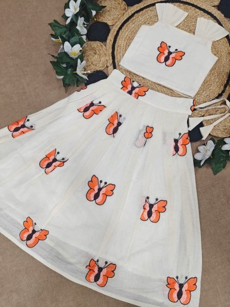 Lightweight White Kids Ethnic Wear Lehenga Set for Festive Occasions Girls Wear