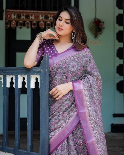 Linen Cotton Saree with Woven Geometric Design and Contrast Border Linen Sarees Wholesale