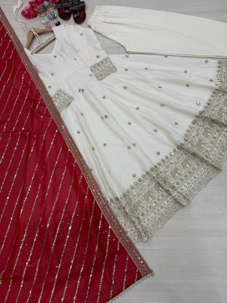 Lively Vichitra Silk 3 Meter Anarkali Gown Set with Dupatta for Luxurious Festive Wear Anarkali Kurtis 