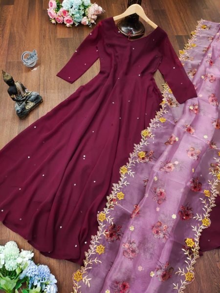 Long Maxi Gown With Embrodery Duppta By Royal export  Kurti With Dupatta Wholesale