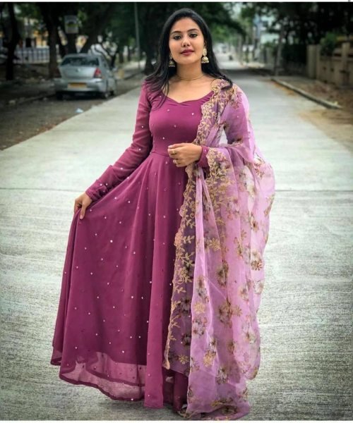 Long Maxi Gown With Embrodery Duppta By Royal export  Kurti With Dupatta Wholesale