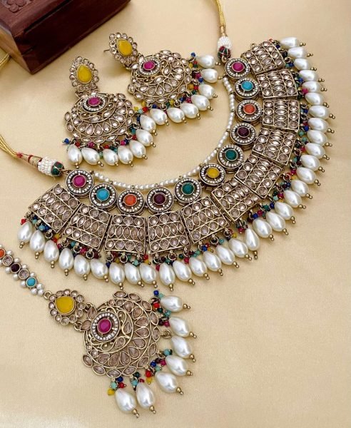 Pakistani Bridal Jewelry Set with Reverse AD &  Pearls Heavy Wedding Look Fashion Accessories Wholesale