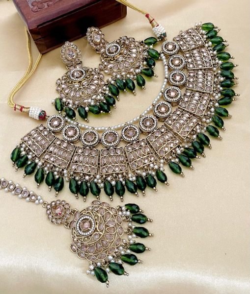 Pakistani Bridal Jewelry Set with Reverse AD &  Pearls Heavy Wedding Look Fashion Accessories Wholesale