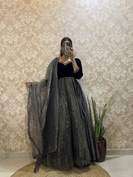 Luxurious 9000 Velvet Gown A Beautiful Blend Of elegance and Charm For This Wedding and festival  Kurti With Dupatta Wholesale