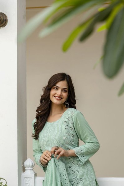 Luxurious Green Stylish Chikankari Work Kurti Pant Set for Daily and Office Wear Cotton Kurtis Wholesale