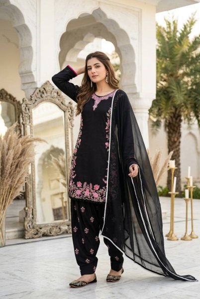 Luxury Black Heavy Roman Silk Embroidered Three Piece Suit Collection with Four Side Lace Border Dupatta Ready To Wear Collection