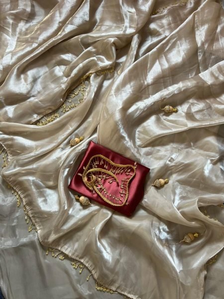 Luxury Space Silk Designer Saree with Traditional Jhumka Moti Lace Work Silk Sarees Wholesale