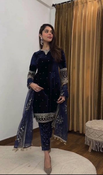 Luxury Velvet Sequins Embroidered Suit Set with Lace Dupatta   Stitched Pant for Reception Look Ready To Wear Collection
