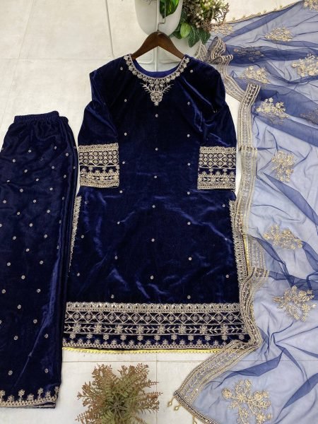 Luxury Velvet Sequins Embroidered Suit Set with Lace Dupatta   Stitched Pant for Reception Look Ready To Wear Collection