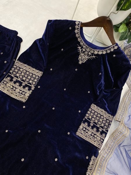 Luxury Velvet Sequins Embroidered Suit Set with Lace Dupatta   Stitched Pant for Reception Look Ready To Wear Collection