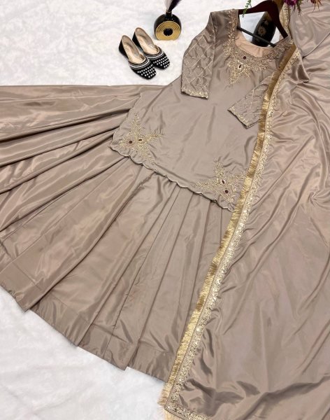 Luxury Wedding Lehenga Collection Natural Crepe Silk  Best Seller Embroidery Set from Surat Ready To Wear Collection