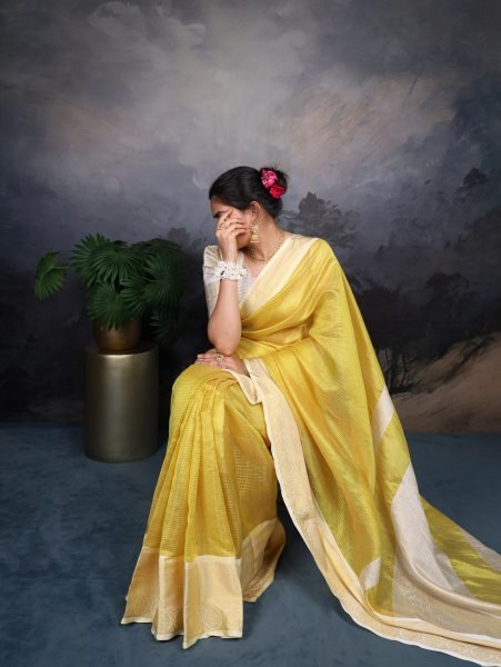 Magical Yellow Jacquard Saree Zari Weaving Chex Design New Collection at Wholesale Price Silk Sarees Wholesale