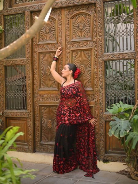Magnetic Black Faux Georgette Sequin Embroidered Saree with Mono Silk Blouse Bollywood Fancy Sarees Wholesale