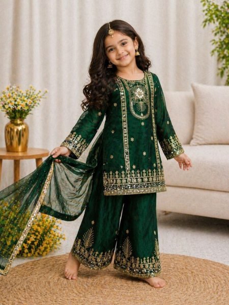 Magnetic Green Stylish Kids Party Wear Outfit with Embroidery Work at Wholesale Rate Kurta Pajama Wholesale