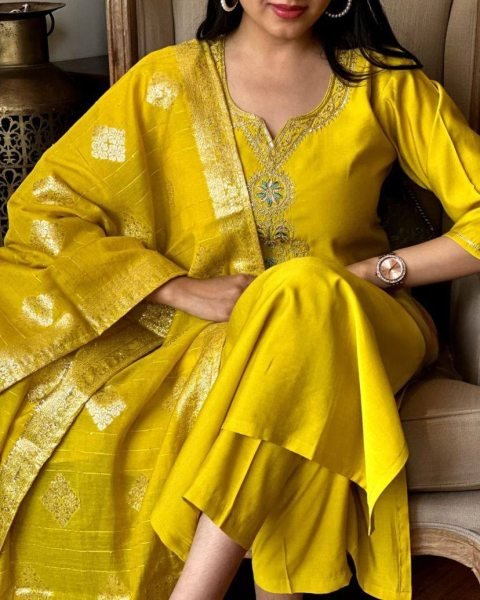 Magnetic Mustard Yellow Kurti Set with Dupatta For Women  3 Piece Kurti Set