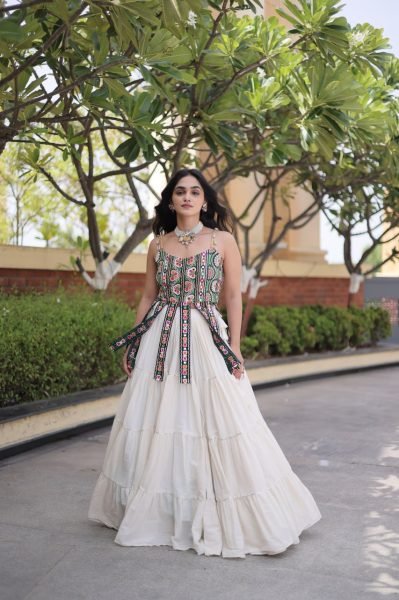 Magnetic White Full Stitched Kora Cotton Lehenga with Designer Sleeveless Blouse Navratri Lehnega Choli