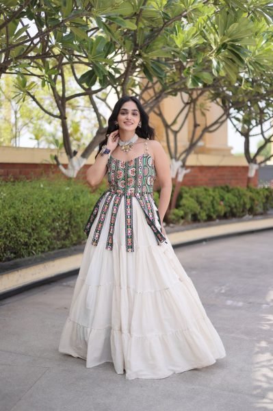 Magnetic White Full Stitched Kora Cotton Lehenga with Designer Sleeveless Blouse Navratri Lehnega Choli