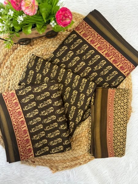 Maharani Zari Border Malai Cotton Saree  with Zari Border  Classic Comfort for Every Day Printed Cotton Sarees Wholesale
