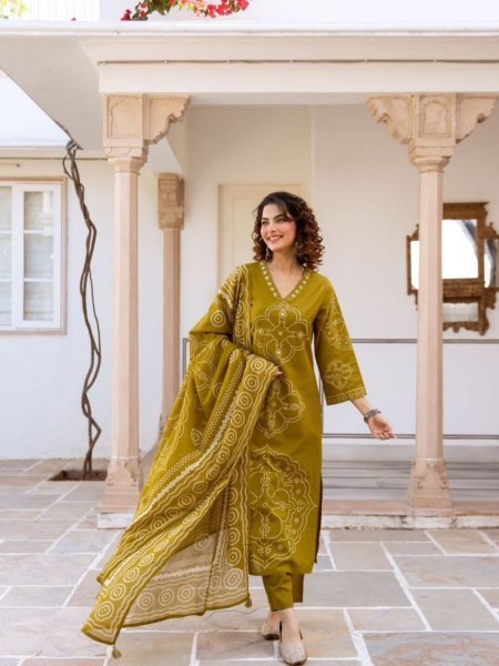 Mahendi Green Comfortable Cotton Kurti Set with Hand Work for Women  Kurtis