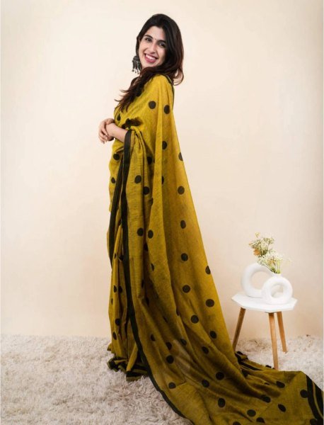 Mahendi Green Digital Print Saree with Matching Printed Blouse Piece for Bulk Order Printed Cotton Sarees Wholesale