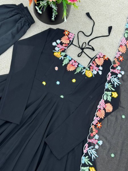 Majestic Black Georgette Anarkali Suits Set With Beautiful Embroidery Work For Party Wear Suits Ready To Wear Collection