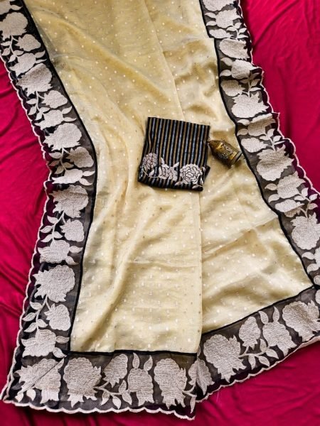 Majestic Cream Black Festive Wear Zari Tissue Saree with Applique Border Work at Wholesale Rate Silk Sarees Wholesale