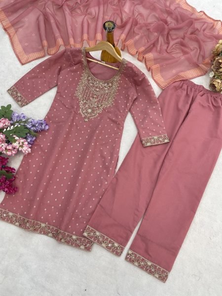 Majestic PInk Chanderi Cotton Kurti Pant Set with Digital Print Dupatta Cotton Kurtis Wholesale