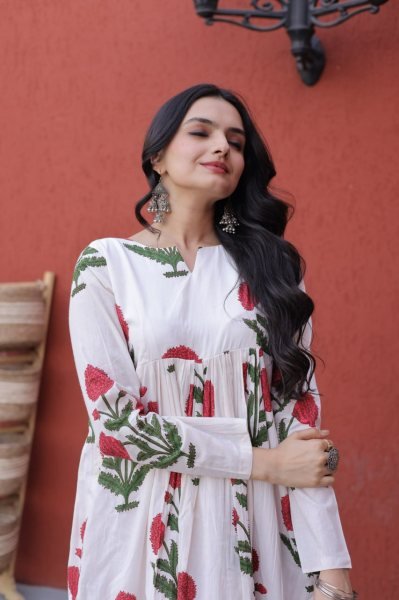 Majestic Red Casual Wear Cotton Outfit for Women with Printed Design Printed Kurtis