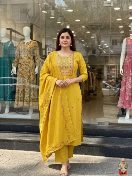 Majestic Yellow Viscose Kurti Set with Hand Embroidery for Women Kurtis