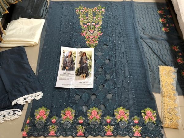 Maria b salwar kameez wholesaler from surat Pakistani Suits Wholesale