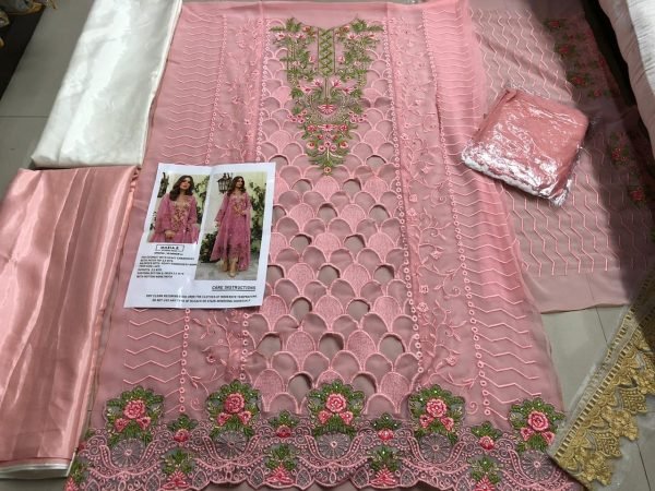 Maria b salwar kameez wholesaler from surat Pakistani Suits Wholesale