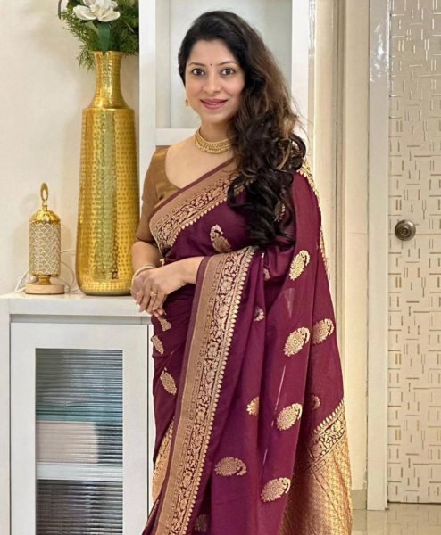 Maroon Banarasi Soft Silk Saree with Rich Gold Zari Pallu at Wholesale Price Banarasi Saree Wholesale