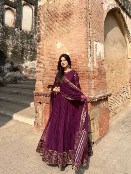 Maroon Faux Georgette Gown In Thread And Sequence Work With Matching Dupatta Anarakali Gown Wholesale