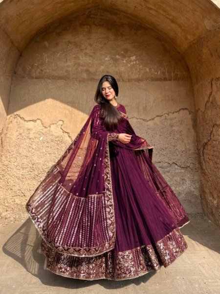 Maroon Faux Georgette Gown In Thread And Sequence Work With Matching Dupatta Anarakali Gown Wholesale