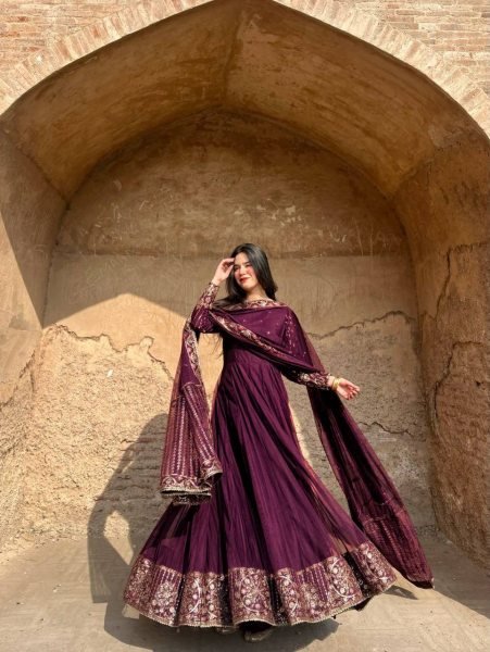 Maroon Faux Georgette Gown In Thread And Sequence Work With Matching Dupatta Anarakali Gown Wholesale