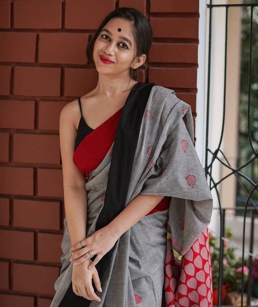 Marvelous Grey Linen Cotton Saree with Beautiful Digital Print for Mill Price Printed Cotton Sarees Wholesale