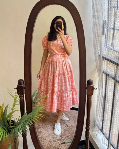 Marvelous Peach Rayon Digital Printed Kurti with Cotton Inner for Women Western Ladies Top Wholesale